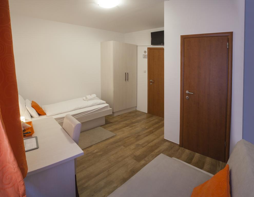 Rooms Lidija Zagreb Exterior foto